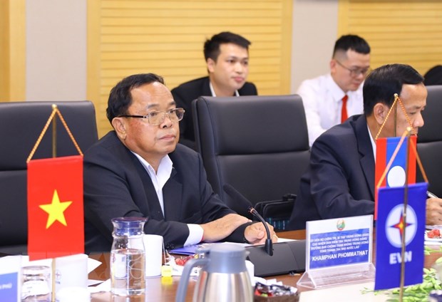 Le Vietnam et le Laos partagent des expériences dans le contrôle